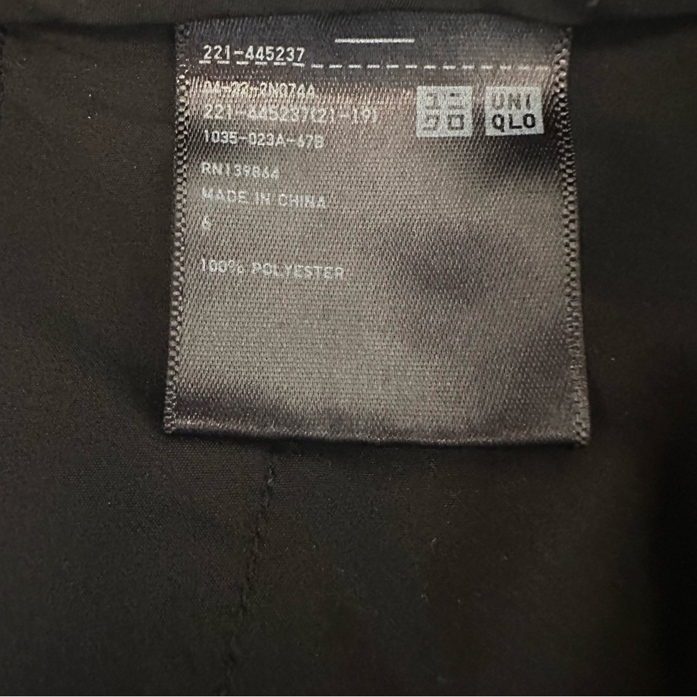 Uniqlo Relaxed Straight Trousers, Size 6, MSRP $49 - Picture 4 of 5